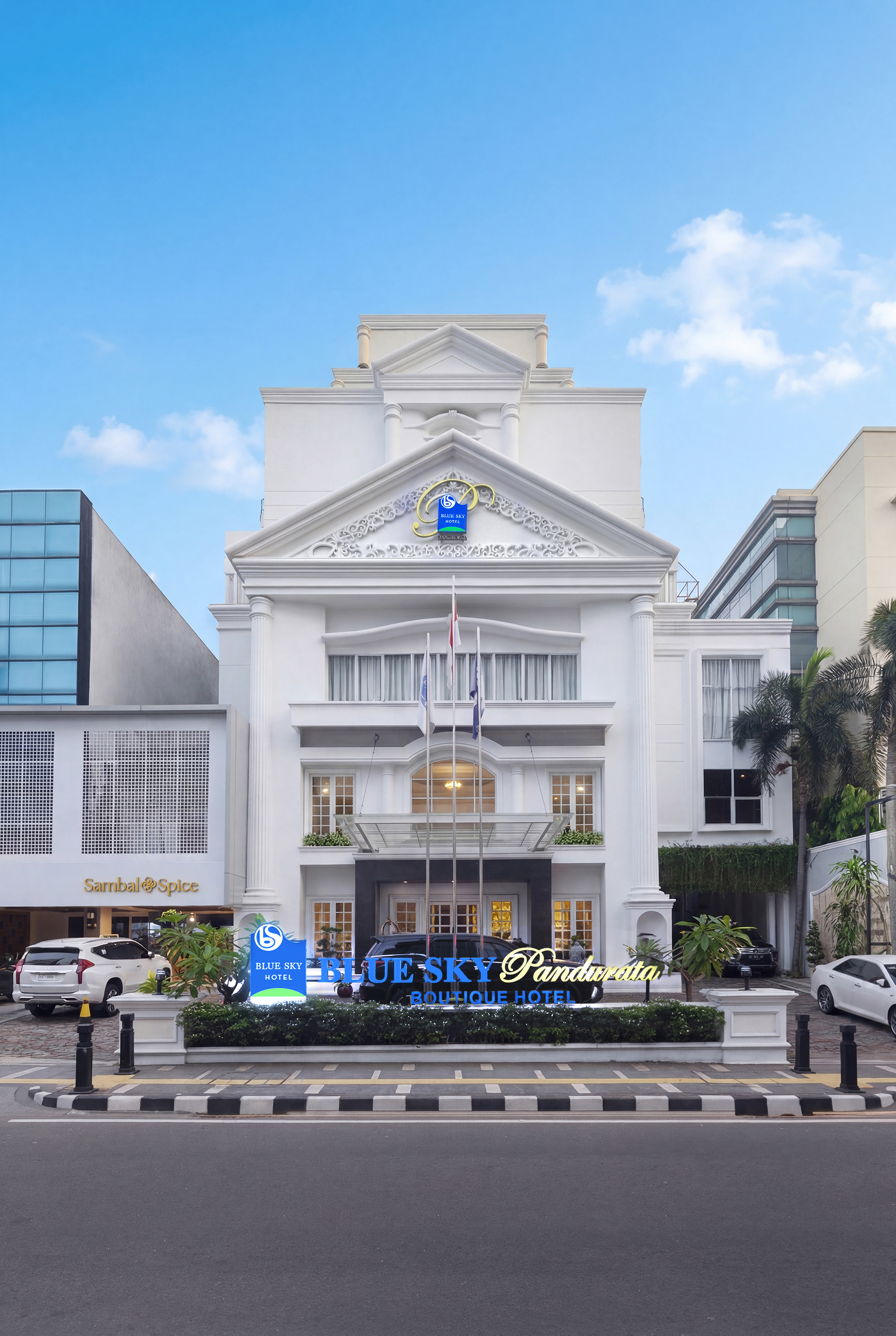 BLUE SKY HOTEL PANDURATA