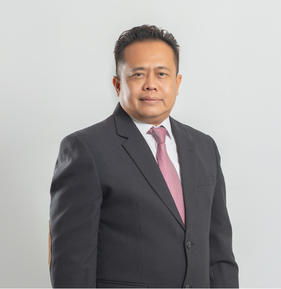 image of people networking