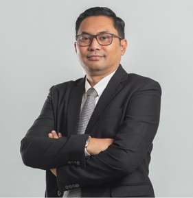 image of people networking